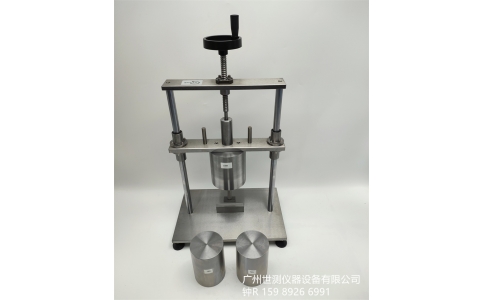 150N、300N壓縮試驗(yàn)裝置防觸電保護(hù)與機(jī)械強(qiáng)度項(xiàng)目中測(cè)試電源插頭的耐壓性能