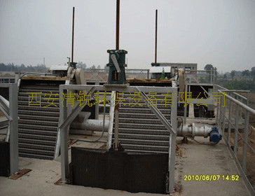 回轉(zhuǎn)式機械格柵