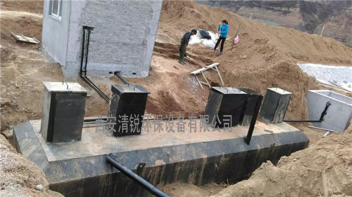 西安污水處理設備施工現(xiàn)場